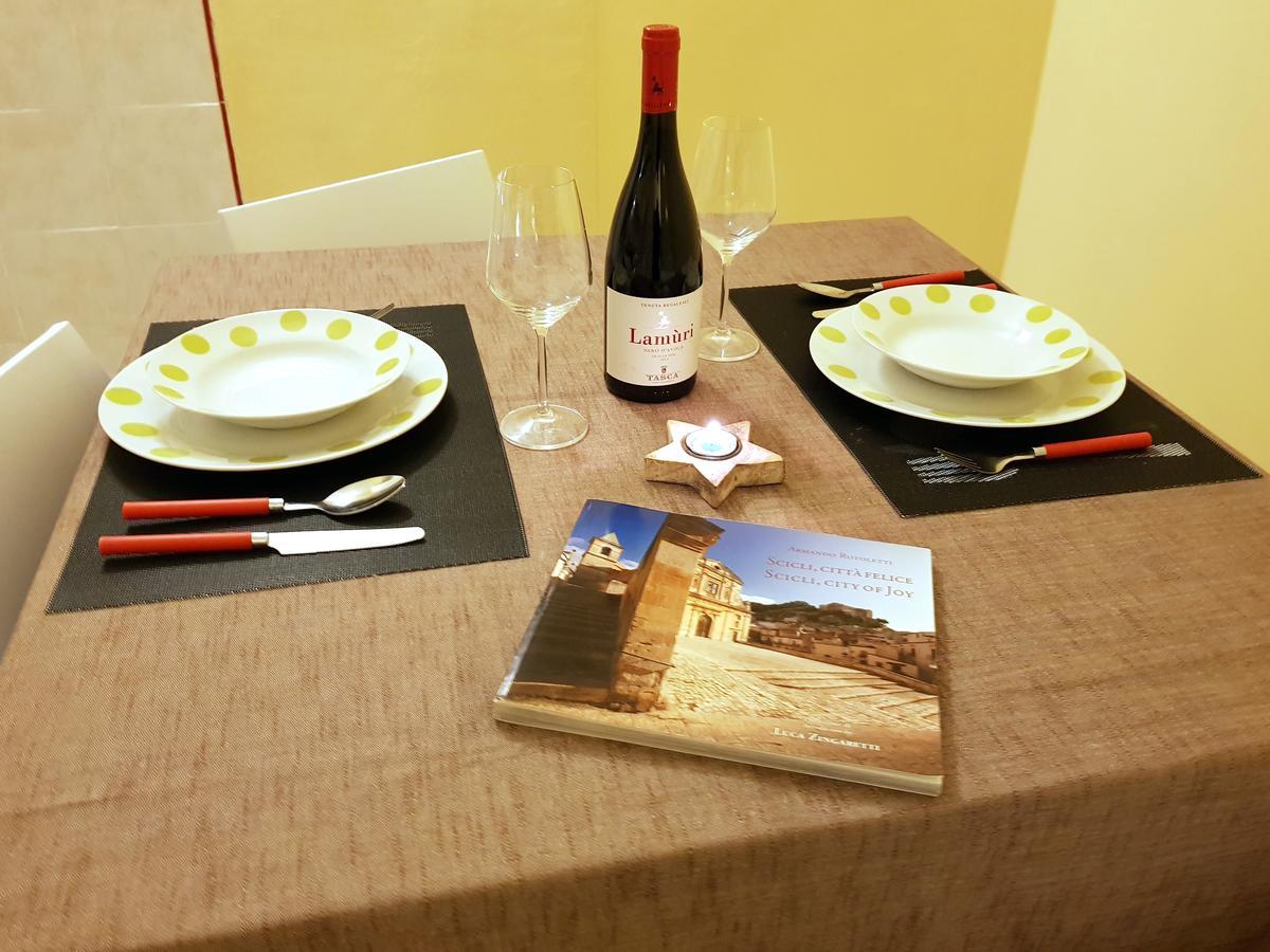 B&B Casa Lucrezia Scicli Dış mekan fotoğraf